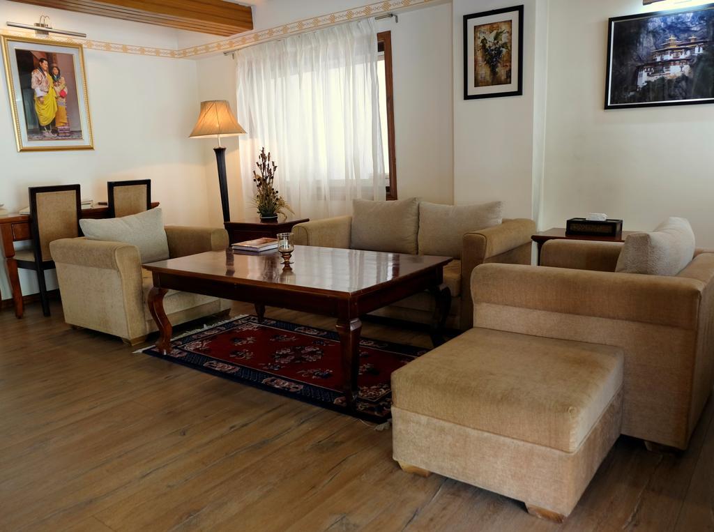 טימפו Hotel Norbuling מראה חיצוני תמונה