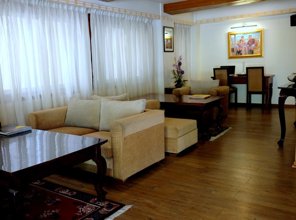 טימפו Hotel Norbuling מראה חיצוני תמונה