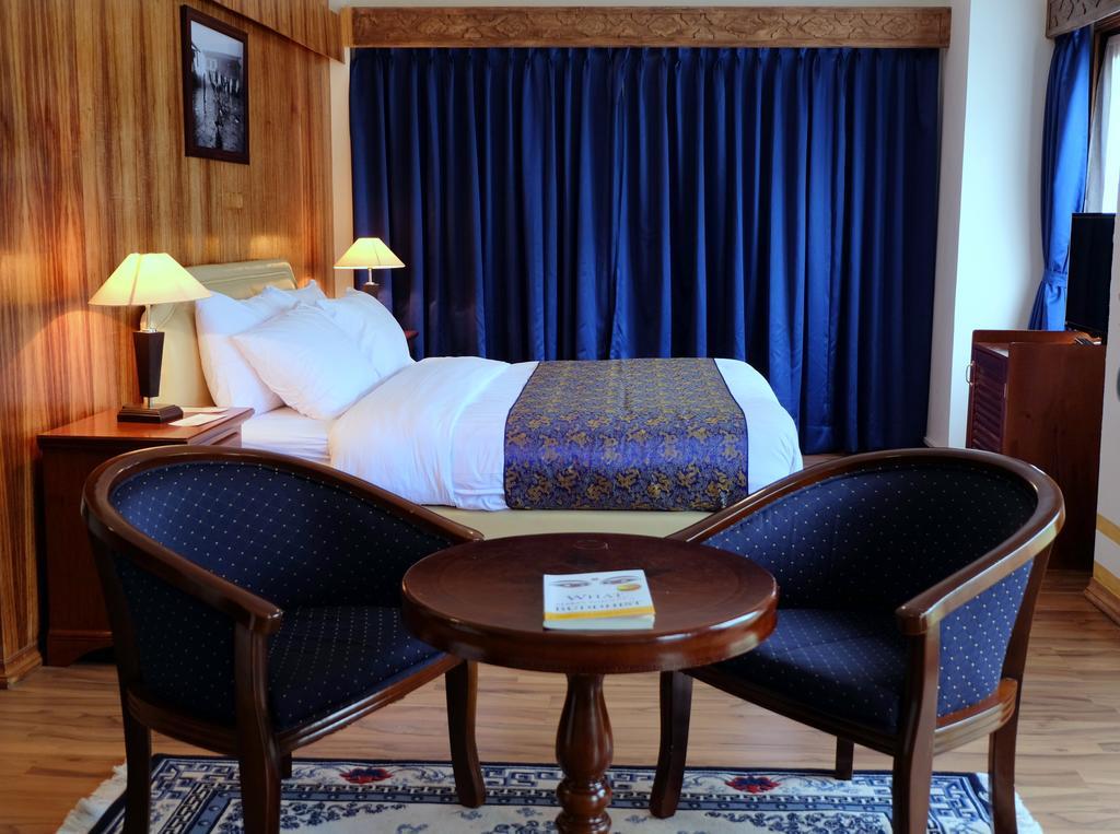 טימפו Hotel Norbuling חדר תמונה