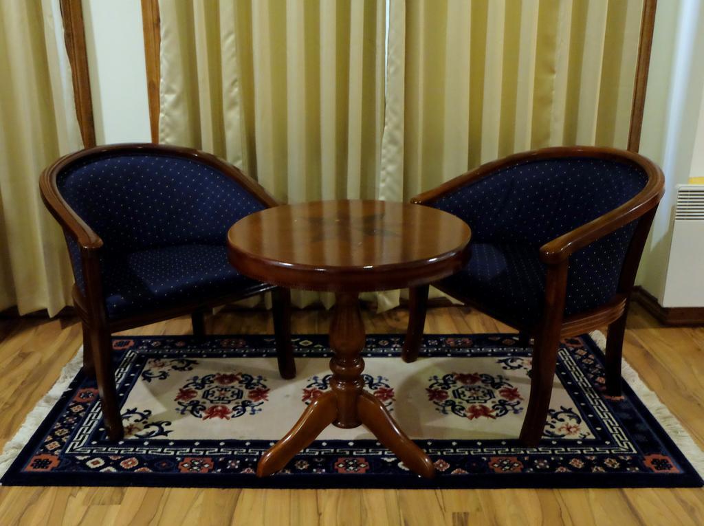 טימפו Hotel Norbuling חדר תמונה