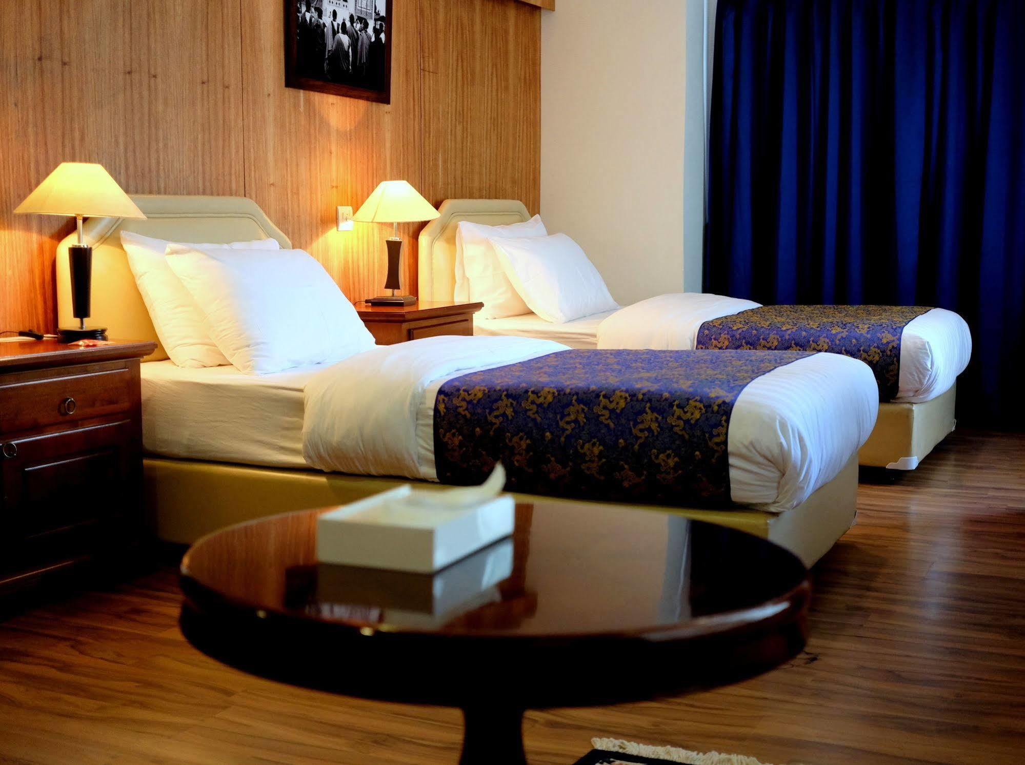 טימפו Hotel Norbuling מראה חיצוני תמונה