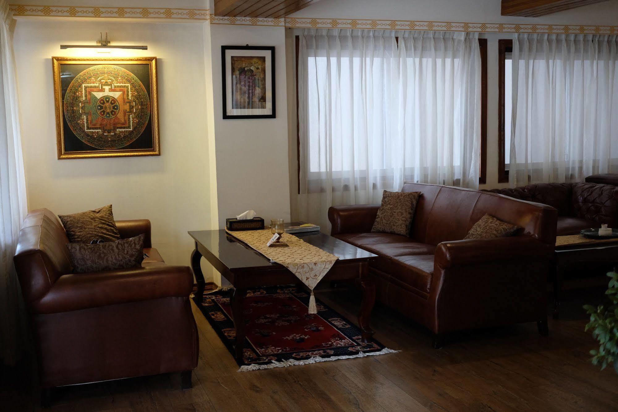 טימפו Hotel Norbuling מראה חיצוני תמונה